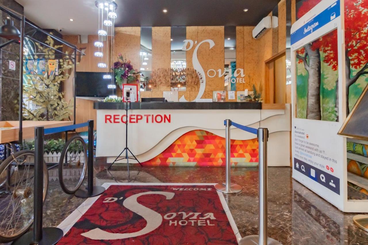 红多兹高级酒店-近万隆站 外观 照片